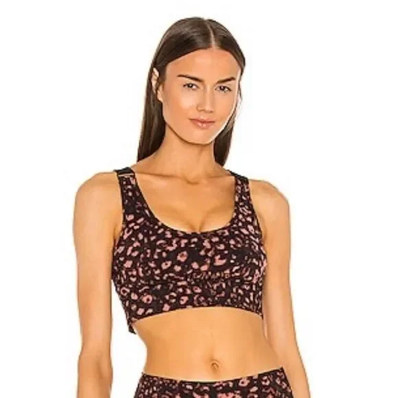 Varley Red Animal Matching Leggings and Sports Bra Set - Picture 5 of 7